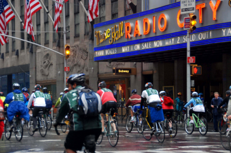 Five Boro Bike Tour (via <a href="http://www.bikenewyork.org/rides/fbbt/index.html">Bike New York</a>)
